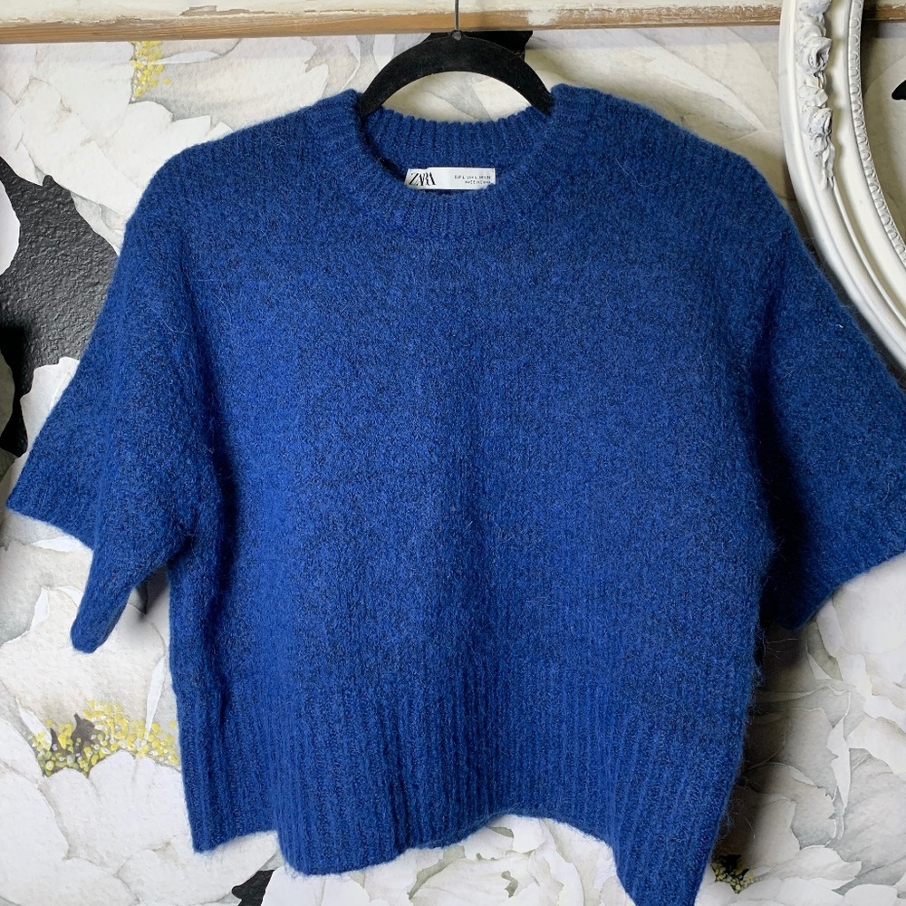 Zara Royal Blue Knit Sweatshirt